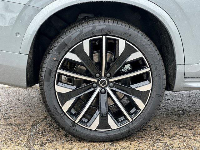 new 2025 Volvo XC90 car