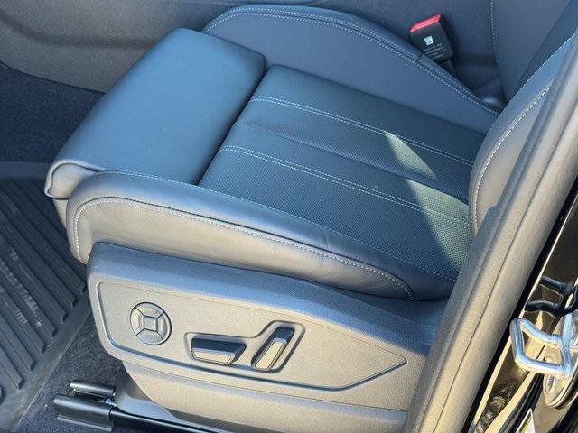 new 2025 Audi Q5 car, priced at $58,853
