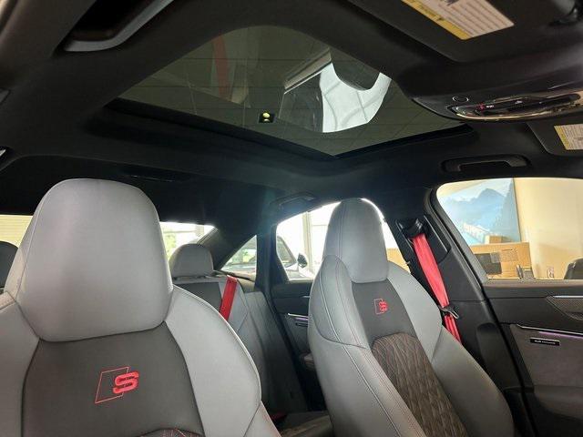 new 2025 Audi S6 car, priced at $93,840