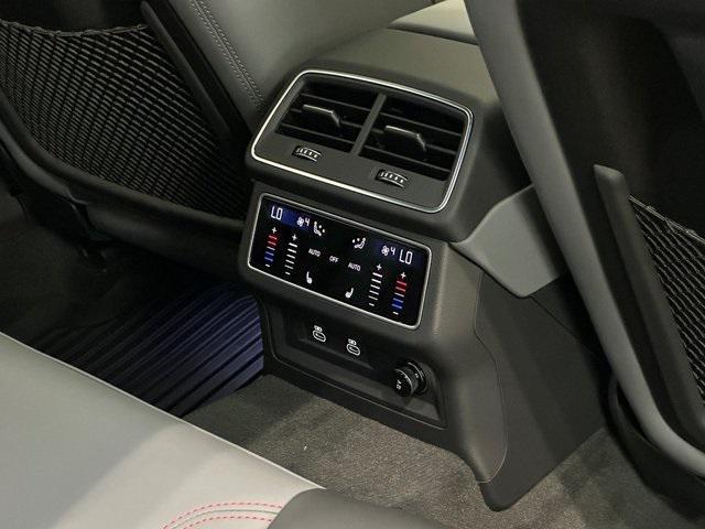 new 2025 Audi S6 car, priced at $93,840