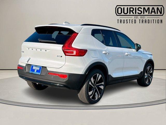 new 2025 Volvo XC40 car, priced at $49,790