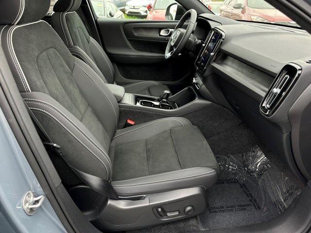 used 2023 Volvo C40 Recharge Pure Electric car, priced at $31,958