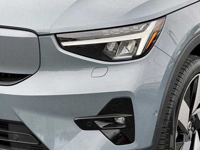 used 2023 Volvo C40 Recharge Pure Electric car, priced at $31,958