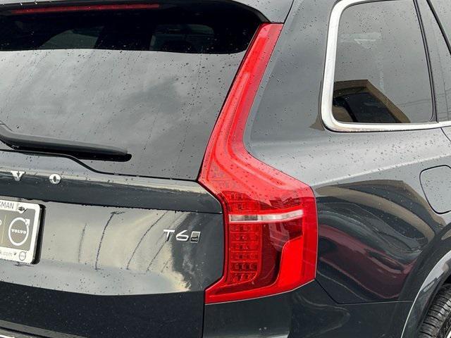 used 2022 Volvo XC90 car, priced at $38,912