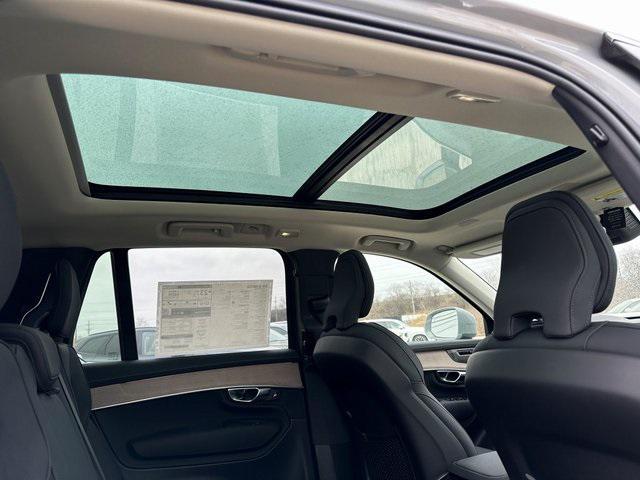 new 2025 Volvo XC90 car, priced at $69,155