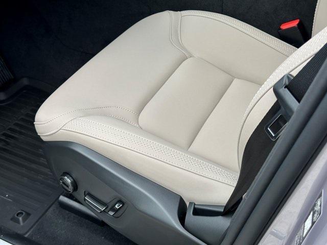 new 2026 Volvo XC60 car
