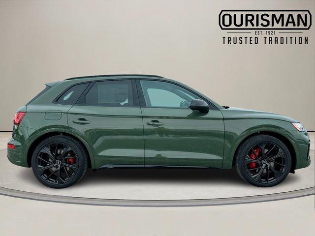 new 2025 Audi SQ5 car, priced at $70,740