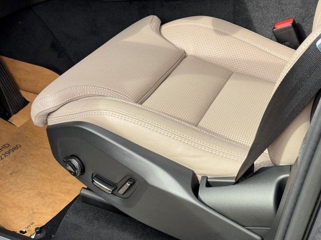 new 2026 Volvo XC90 car, priced at $76,075