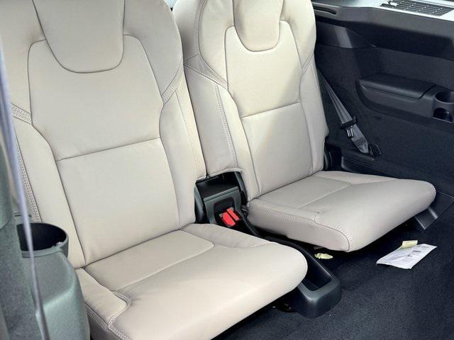 new 2026 Volvo XC90 car, priced at $76,075