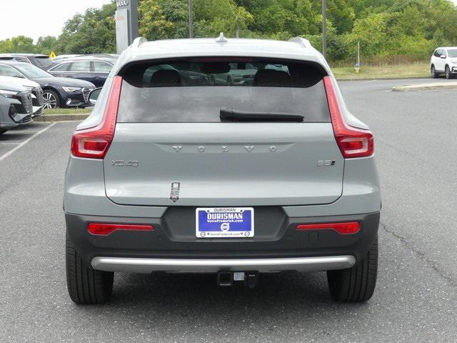 new 2024 Volvo XC40 car, priced at $45,351