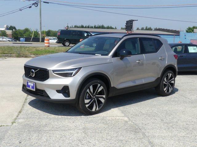 new 2024 Volvo XC40 car, priced at $47,605