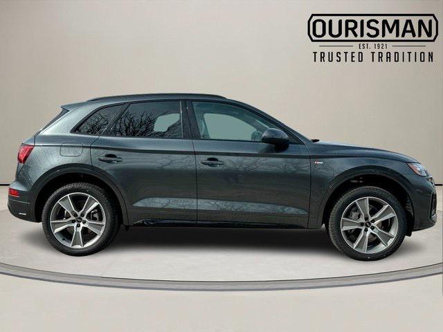 new 2025 Audi Q5 car, priced at $48,980