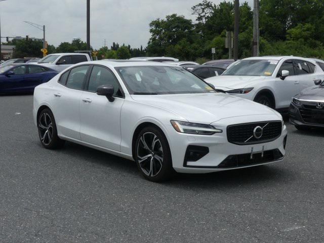 used 2024 Volvo S60 car, priced at $30,998