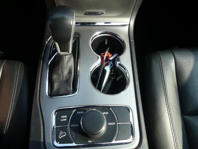 used 2022 Jeep Grand Cherokee car, priced at $25,998