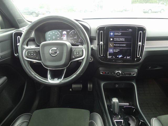 used 2020 Volvo XC40 car, priced at $25,914