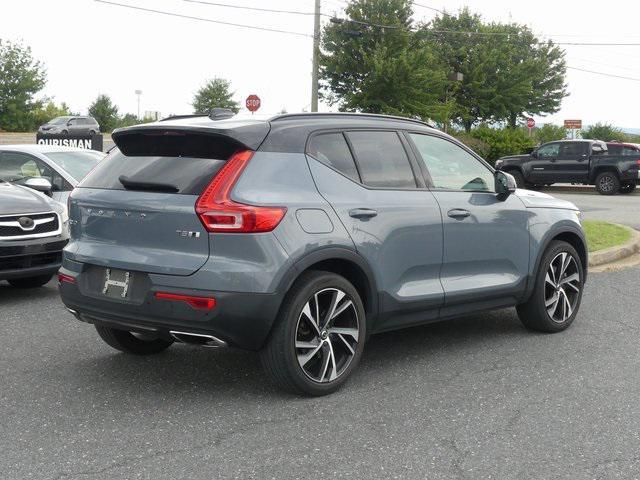 used 2020 Volvo XC40 car, priced at $25,914