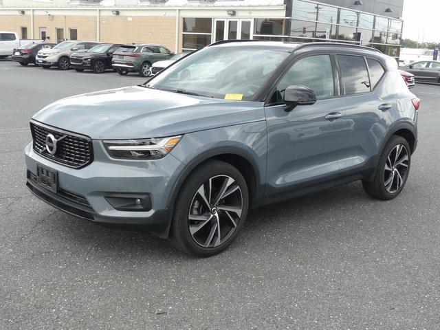 used 2020 Volvo XC40 car, priced at $25,914