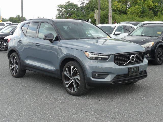 used 2020 Volvo XC40 car, priced at $25,914