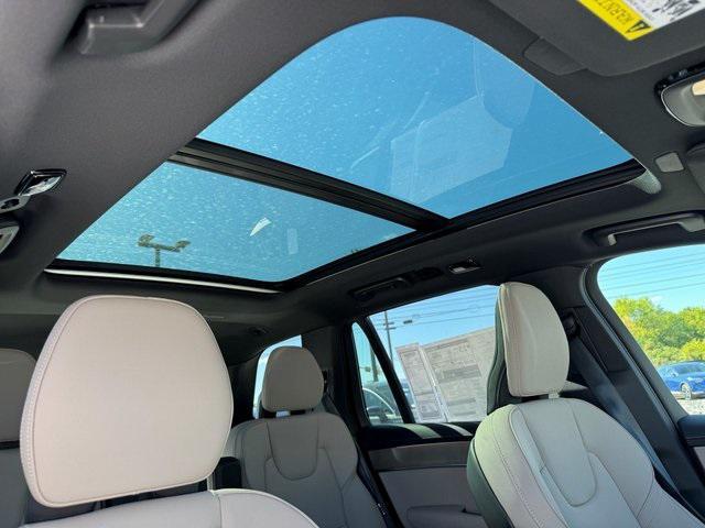 new 2026 Volvo XC90 car, priced at $71,525