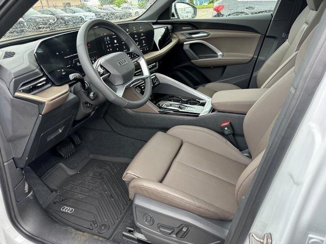 new 2025 Audi Q5 car, priced at $61,300