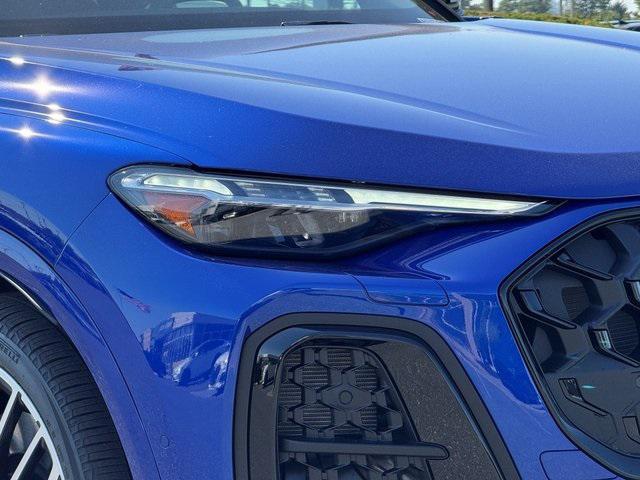 new 2025 Audi SQ5 car, priced at $74,915