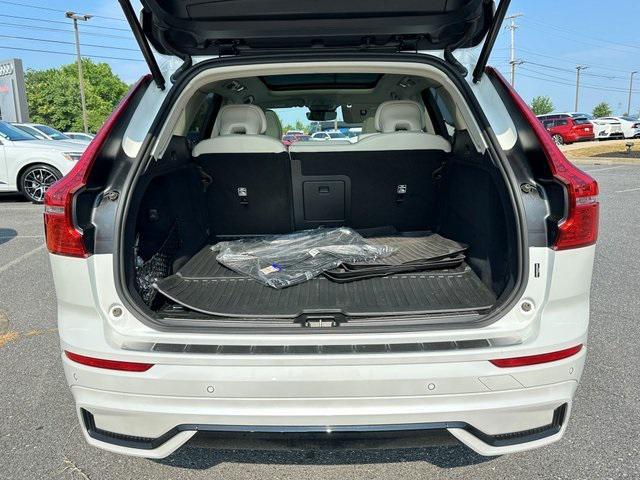 new 2025 Volvo XC60 Plug-In Hybrid car, priced at $62,999