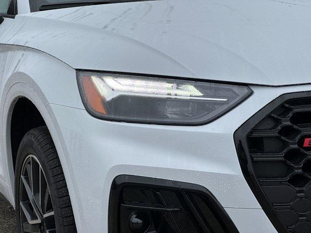 new 2025 Audi SQ5 car, priced at $64,795