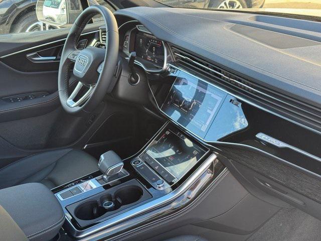 used 2025 Audi Q7 car, priced at $50,687