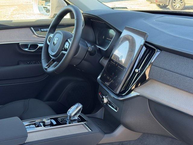 new 2026 Volvo XC90 Plug-In Hybrid car, priced at $81,575