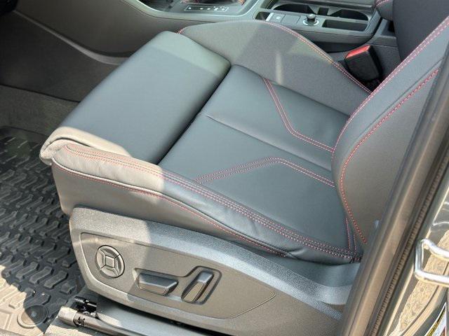 new 2025 Audi Q3 car, priced at $46,000