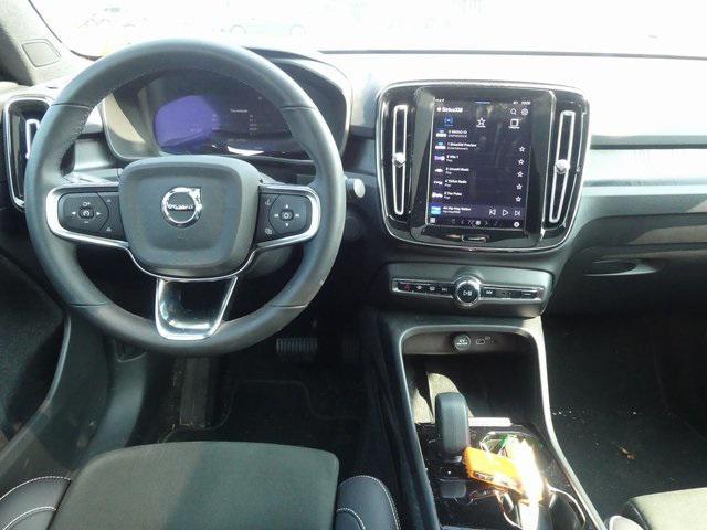 used 2022 Volvo C40 Recharge Pure Electric car, priced at $29,999