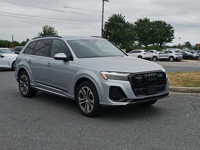 used 2025 Audi Q7 car, priced at $51,136