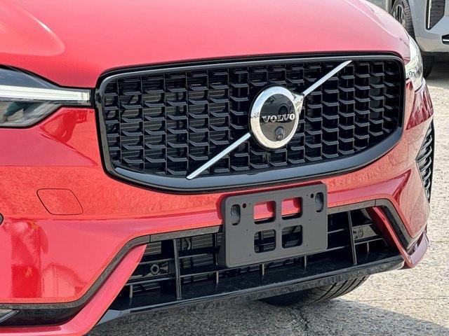 new 2025 Volvo XC60 car, priced at $61,610