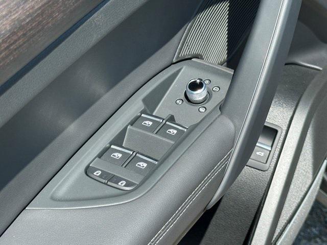 new 2025 Audi Q5 car, priced at $65,435