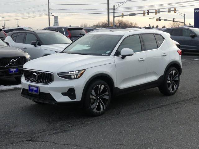 new 2024 Volvo XC40 car, priced at $47,237