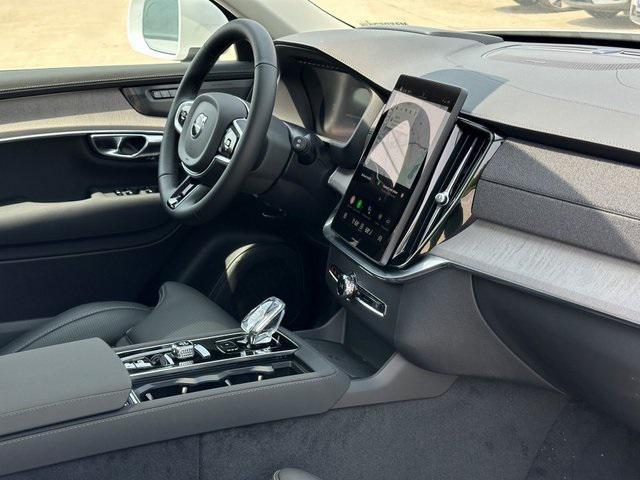 new 2025 Volvo XC90 Plug-In Hybrid car, priced at $82,405