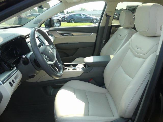 used 2021 Cadillac XT5 car, priced at $31,514