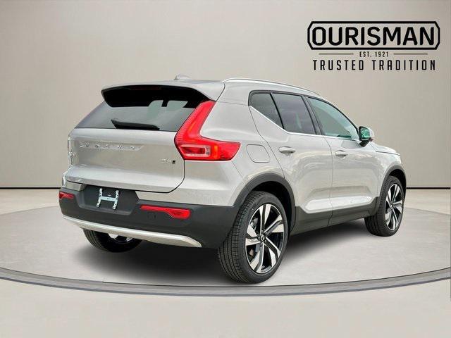 new 2025 Volvo XC40 car, priced at $51,145