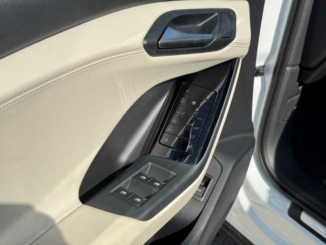 new 2025 Audi Q6 e-tron car, priced at $72,450