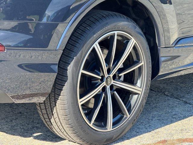 new 2026 Audi Q7 car, priced at $73,140