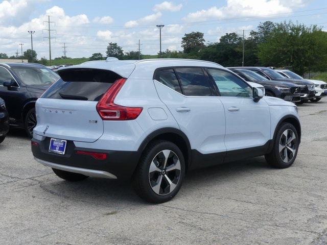 new 2025 Volvo XC40 car, priced at $48,100