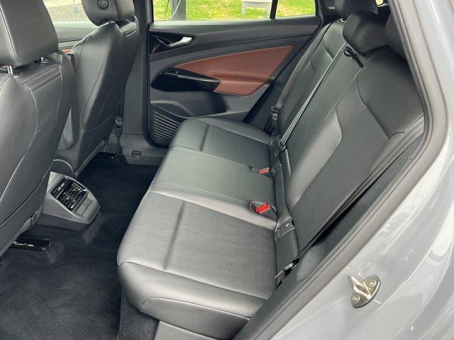 used 2021 Volkswagen ID.4 car, priced at $18,966