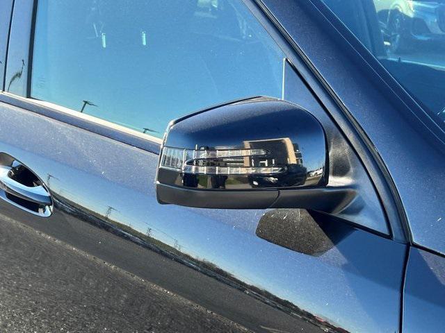 used 2017 Mercedes-Benz AMG GLE 43 car, priced at $19,888