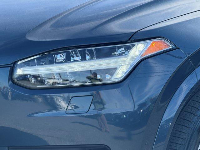 used 2022 Volvo XC90 car, priced at $33,811