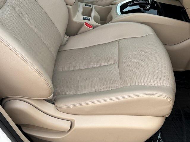 used 2016 Nissan Rogue car, priced at $13,285