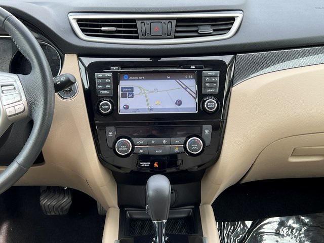 used 2016 Nissan Rogue car, priced at $13,285
