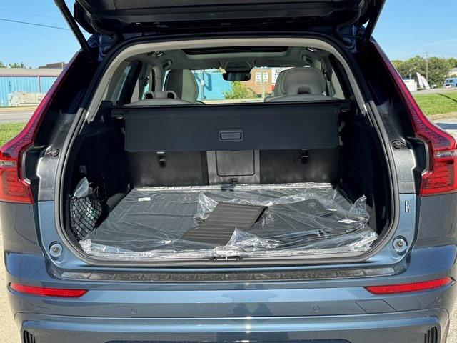 new 2026 Volvo XC60 car, priced at $63,575