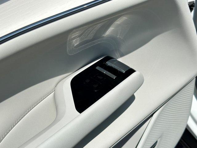 new 2025 Volvo EX90 car, priced at $82,140