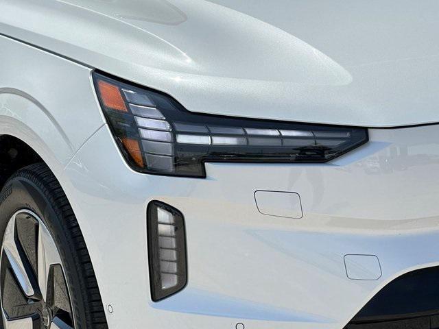 new 2025 Volvo EX90 car, priced at $82,140