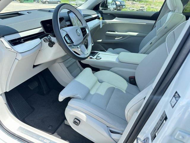 new 2025 Volvo EX90 car, priced at $82,140